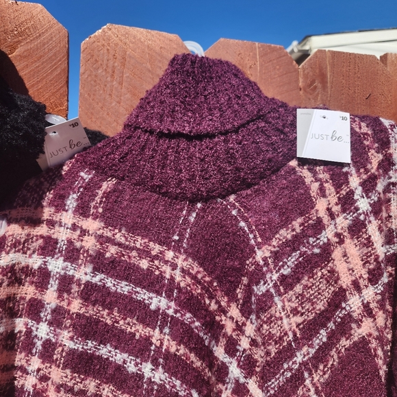 Atten :Qty 3 poncho cowl neck 36 inches shoulder to hem fits at least sm to 2xl. - Picture 4 of 7